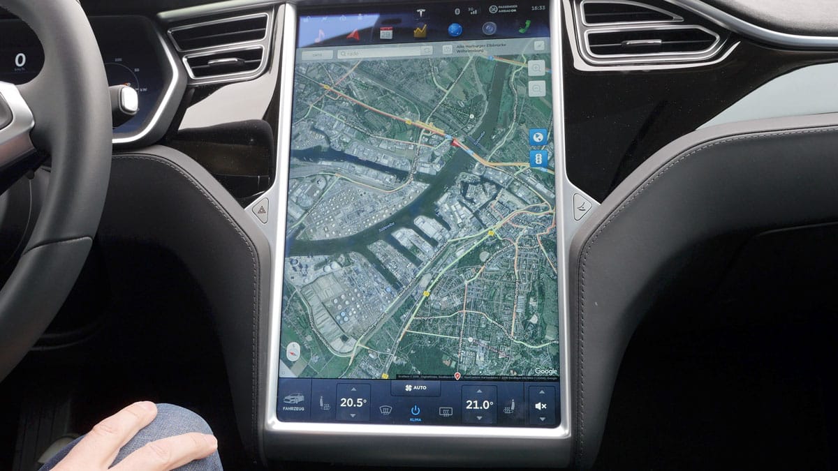 Google-maps-im-tesla - 163 Grad