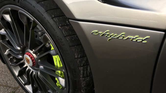 Porsche_ehybrid_logo Porsche 918 e-hybrid Spyder