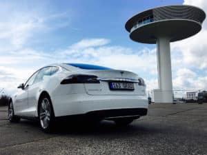 Tesla Model S gebraucht kaufen | Foto: 163 Grad