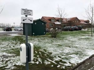 Ladestation-Warenmünde-Golfclub | Foto: 163 Grad