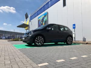 Elektroauto Ladestation bei Euronics XXL in Varel | Foto: 163 Grad