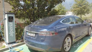 2019-tesla-roadtrip-italien-163grad