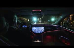 mercedes EQS bei nacht