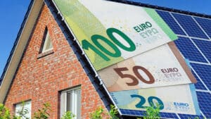 1 Jahr Photovoltaik Abrechnung 163 Grad | Foto: iStock