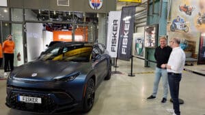 Henrik Fisker Übergabe Fisker Ocean | Foto: 163 Grad