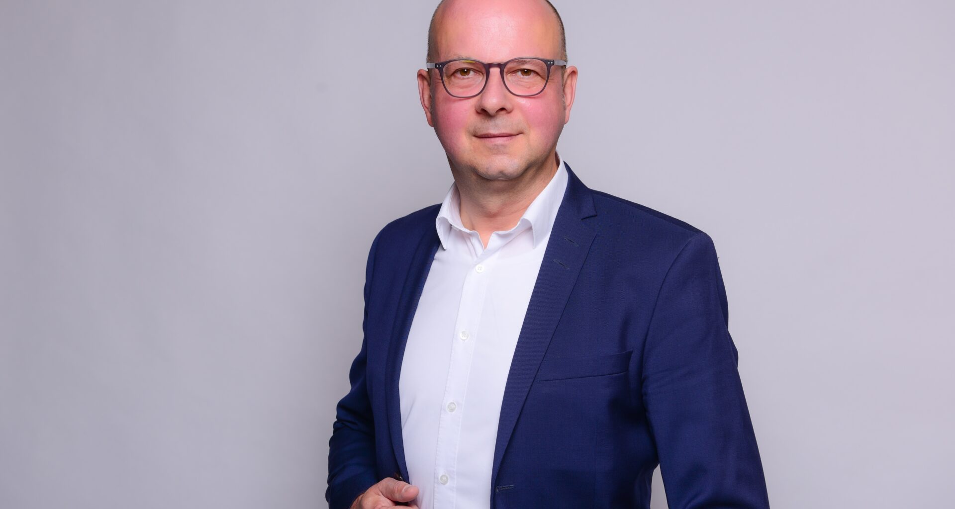 Oliver Krüger – Energieberater und Handelsvertreter für Stromverträge für Gewerbekunden